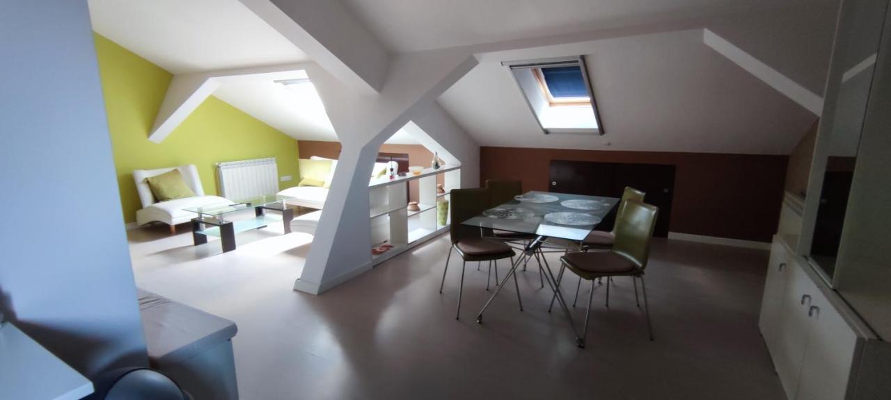 Hysteria Central Flat Oradea Extérieur photo